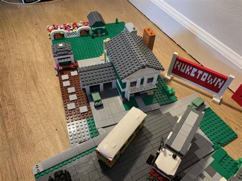 I Built The Call Of Duty Map Nuketown Out Of LEGO! : r/lego