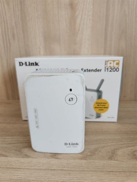 D-Link Range Extender (DAP-1620), Computers & Tech, Parts & Accessories ...