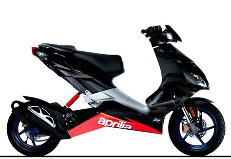 Aprilia scooters models.#aprilia #scooters #wallpaper4k Scooter Price ...