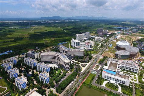 Foreign Teachers at Hainan University Offer Helping Hand in Fight Against Virus | ISAC Teach in ...