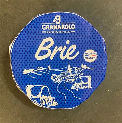 BRIE FRENCH 60% 1KG.