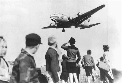 Airlift and Berlin blockade 1948: candy bombers saved Berlin