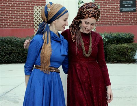 jewish headcovering - Google Search | Modest fashion, Kosher clothing ...