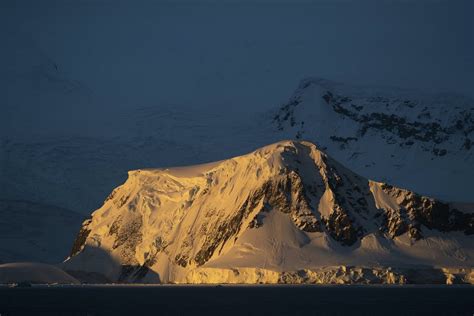 The Best Antarctica Cruises: How to Choose the One for You | Discover by Silversea