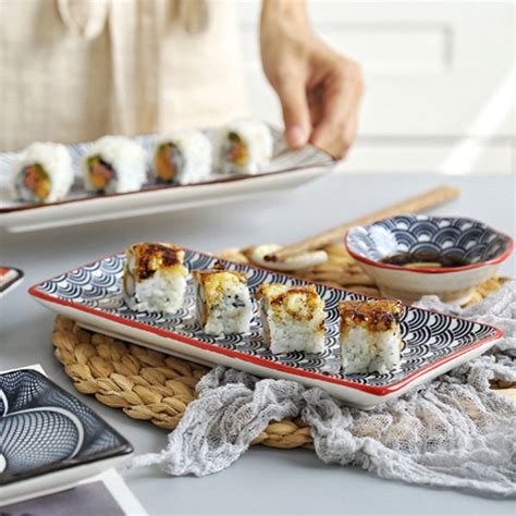 Japanese-Inspired Sushi Plate - ApolloBox