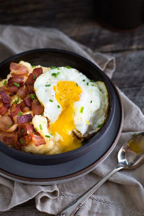 Cheddar Cheese Grits Breakfast Bowls with Bacon and Eggs - Taming of ...