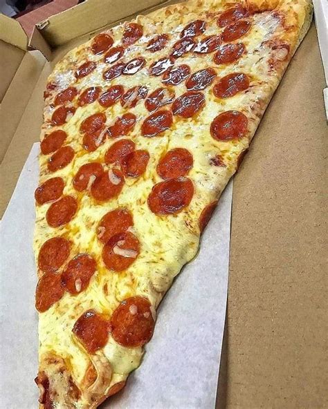 Jumbo pizza slice New York's finest koronet Pizza : r/StupidFood