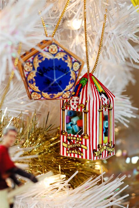 20 More DIY Harry Potter Christmas Ornaments - Karen Kavett