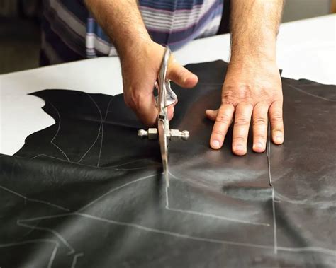 How To Cut Leather - Useful Crafting Methods and Options