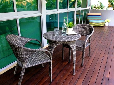 Furnitures : Classic And Antique Balcony Furniture Ideas For Apartment With Two Wicker Chairs ...