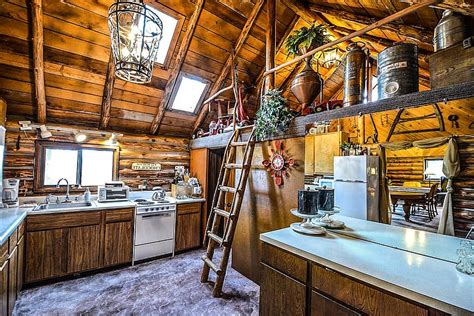 log, cabin, rustic, home, interior, kitchen, ladder, rural, wooden, house | Pikist