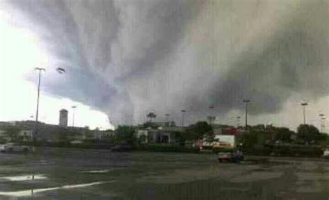 TORNADO THAT TOUCHED DOWN IN OAK HILL, WV ON FRIDAY, JULY 6, 2012 ...