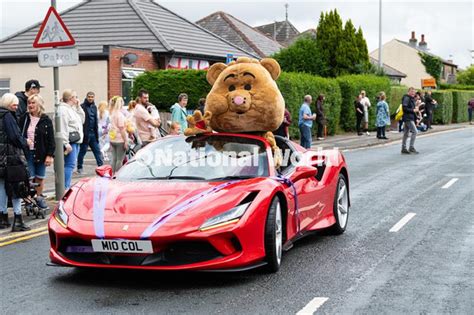 39995363-Lostock Hall Carnival. Photo: Kelvin Lister-Stuttard LEP-240629-200013001 LEP-240629 ...