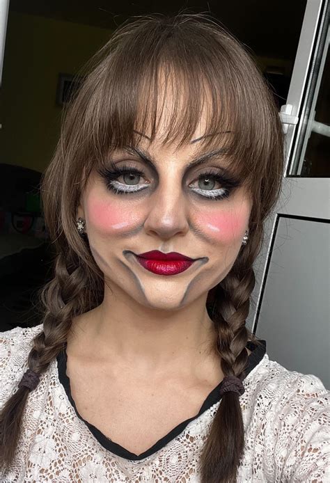 Annabelle inspired Halloween look : r/MakeupAddiction