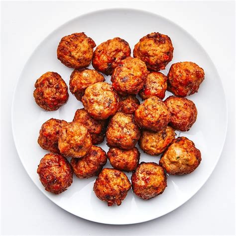 I'll Go Ahead And Say It: Bola-Bola Are My Perfect Meatballs | Perfect meatballs, Recipes ...