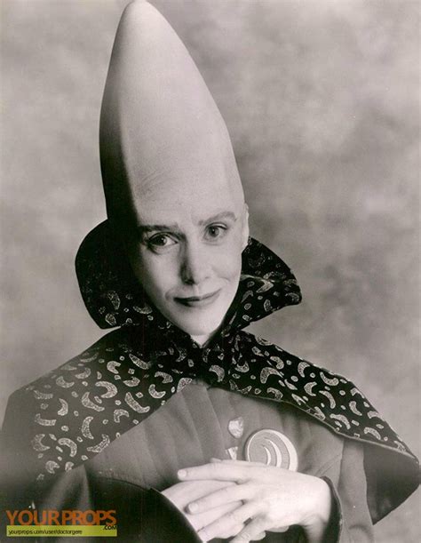 Coneheads Laarta (Laraine Newman) Head Appliance original movie prop