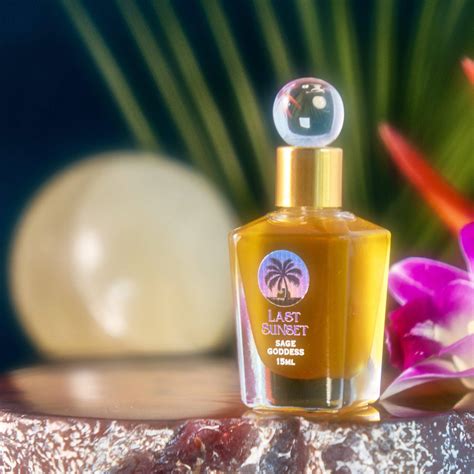 Last Sunset Perfume for an instant tropical paradise - Sage Goddess