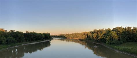 Summer Sunset on the Assiniboine River 🌆 : Winnipeg