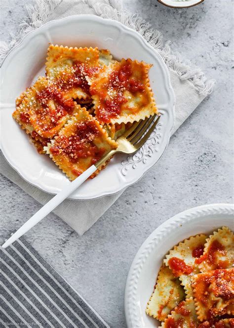 Spinach and Ricotta Ravioli From Scratch