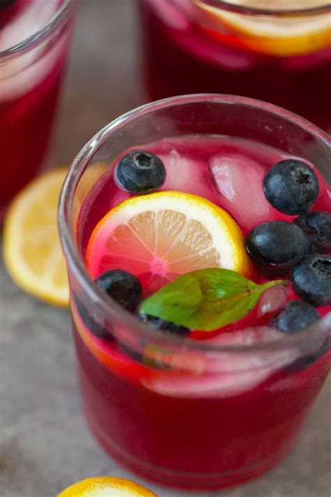 Blueberry Vodka Lemonade | Kara Lydon