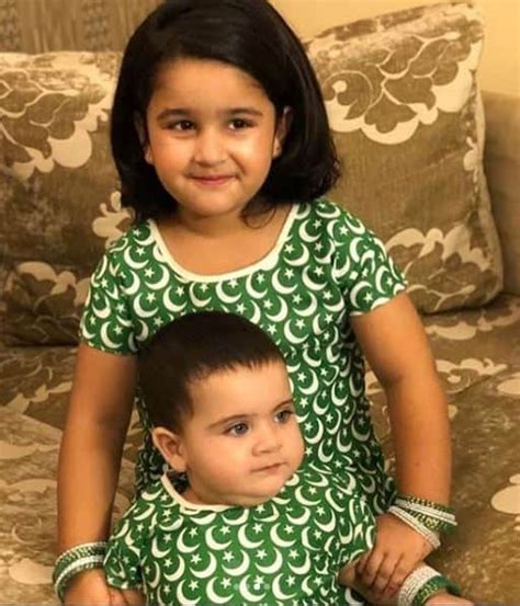 Latest Aiman Khan Daughter Pics - Cutest Baby Ever | Showbiz Hut