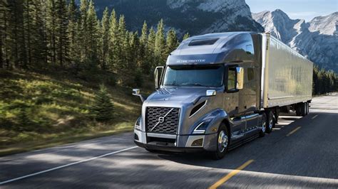 What Are the Best Semi-Truck Brands?