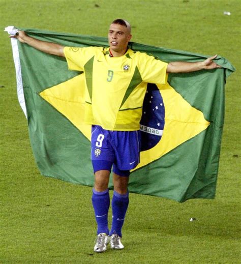 2002 ලෝක 🏆 කුසලාන ය | Seleção brasileira de futebol, Ronaldo fenomeno ...