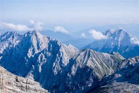 Tiroler Zugspitz Arena – Germany’s Highest Mountain from Austria