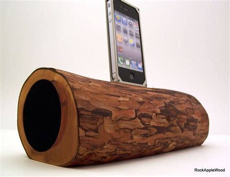 iPhone Wood Speaker Docking Station Rock n Wood - ICN 301. $400.00, via Etsy. How freakin' cool ...