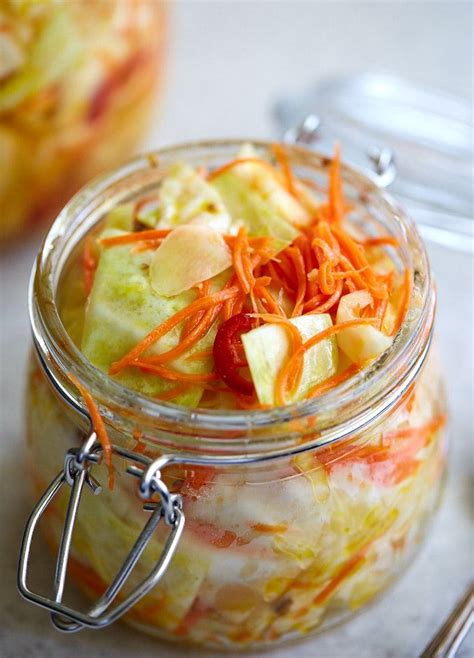 20-Minute Pickled Cabbage - i FOOD Blogger