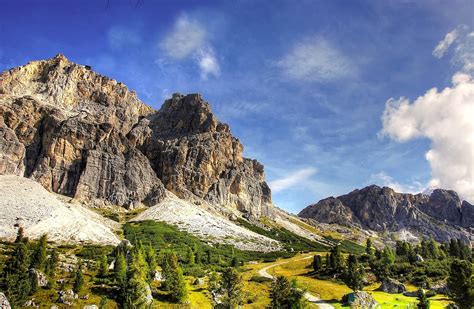 Alta Via 1: Map, Difficulty, and Route on the Italian Dolomites