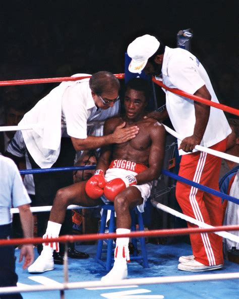 "You're blowing it, son" - Sugar Ray Leonard-Thomas Hearns - ESPN