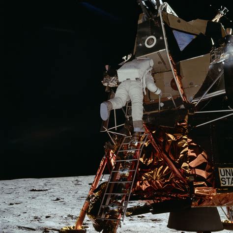 NASA has released new photos of the Apollo 11 moon landing – The European Sting - Critical News ...