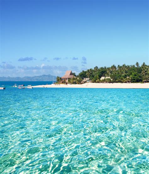 Top 12 Luxury Beach Honeymoons by Black Tomato