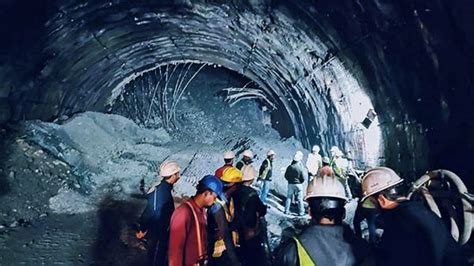 Uttarakhand Tunnel Collapse Highlights: Workers to be rescued through large-diameter steel pipes ...