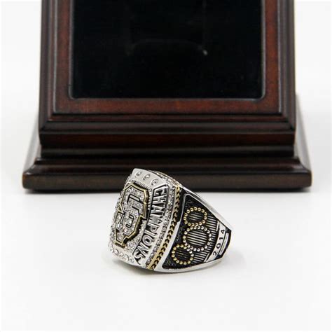 MLB 2014 San Francisco Giants World Series Championship Replica Ring