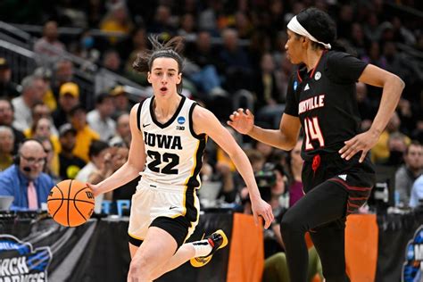 Women's NCAA Tournament live updates: Can South Carolina slow Iowa's ...