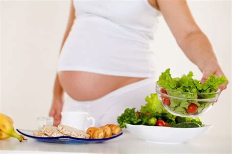 Pregnancy Diet & Nutrition: What to Eat, What Not to Eat | Live Science