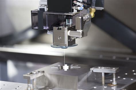 CNC Machining Services | Leussink Engineering