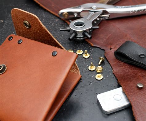 Beginning Leatherworking Class - Leather Tools and Supplies - Instructables