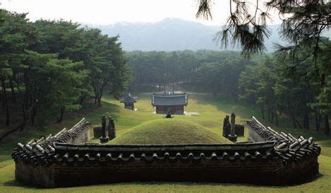 Penang Bridge, With Love: Seoul is ooo HISTORIC [ROYAL TOMB OF JOSEON DYNASTY]