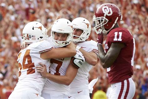 Texas freshman kicker Cameron Dicker relishes the spotlight