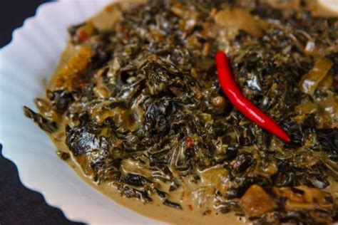 Laing Recipe taro leaves in coconut milk | Recipe | Laing recipe, Yummy vegetable recipes, Recipes