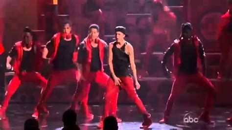 Justin Bieber feat Nicki Minaj Beauty and a Beat Live at the Ama's ...