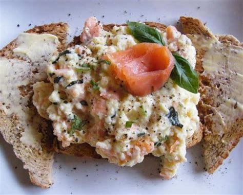 Scrambled Egg With Smoked Salmon Recipe - Food.com