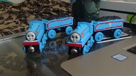 I painted my Donald and Douglas in the railway series livery : r/ThomasWoodenRailway