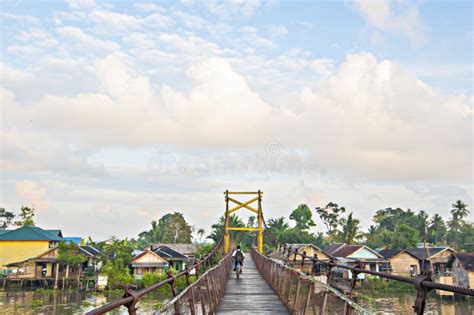 Traditional Bridge Over Martapura River in Lok Baintan, South Kalimantan, Indonesia. Editorial ...