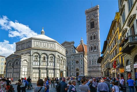 Things to do in Piazza del Duomo in Florence, Italy - Archievald Blog