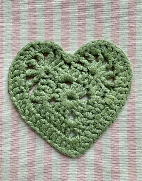 Crochet Heart Coasters. Handmade. Knitted. Small hearts. | Etsy