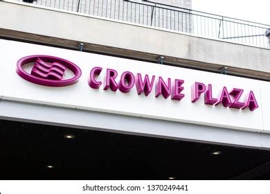 Crowne Plaza Logo Vector (.EPS) Free Download